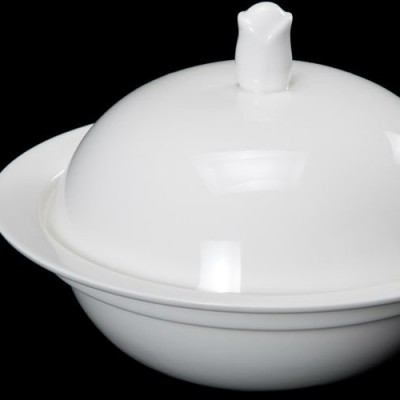 6.25" Yulan Porcelain Soup Tureen With Lid