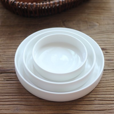 Casual restaurant flat round white porcelain unique salad chinese ceramic bowls ramen